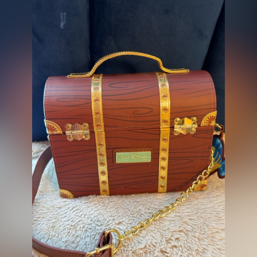 Loungefly Stitch Shoppe Disney The Little Mermaid Treasure Chest Crossbody. - Picture 3 of 6